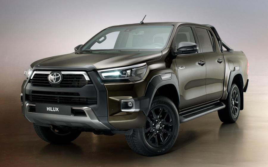 Toyota Hilux Invincible Double Cab 2020 года  для рынка Всего мира и стран с правосторонним движением
